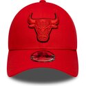 kepsar-bojd-rod-justerbart-band-9forty-outline-fran-chicago-bulls-nba-av-new-era