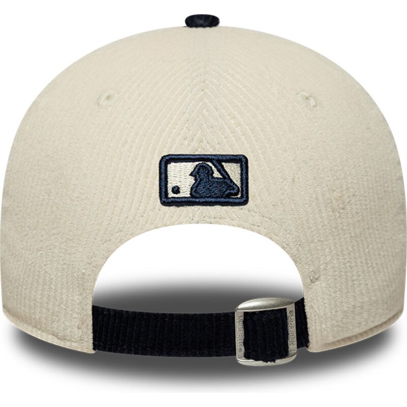 kepsar-bojd-beige-justerbart-band-9forty-m-crown-cord-fran-new-york-yankees-mlb-av-new-era kepsar-bojd-beige-justerbart-band-9forty-m-crown-cord-fran-new-york-yankees-mlb-av-new-era