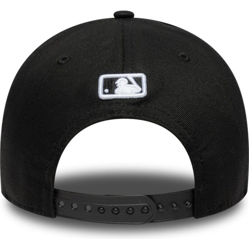 kepsar-bojd-svart-snapback-9forty-m-crown-fran-new-york-yankees-mlb-av-new-era kepsar-bojd-svart-snapback-9forty-m-crown-fran-new-york-yankees-mlb-av-new-era