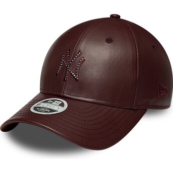 Kepsar böjd brun snapback 9FORTY M-Crown PU Diamante från New York Yankees MLB av New Era