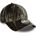 kepsar-bojd-gron-justerbart-band-9twenty-velour-fran-new-york-yankees-mlb-av-new-era