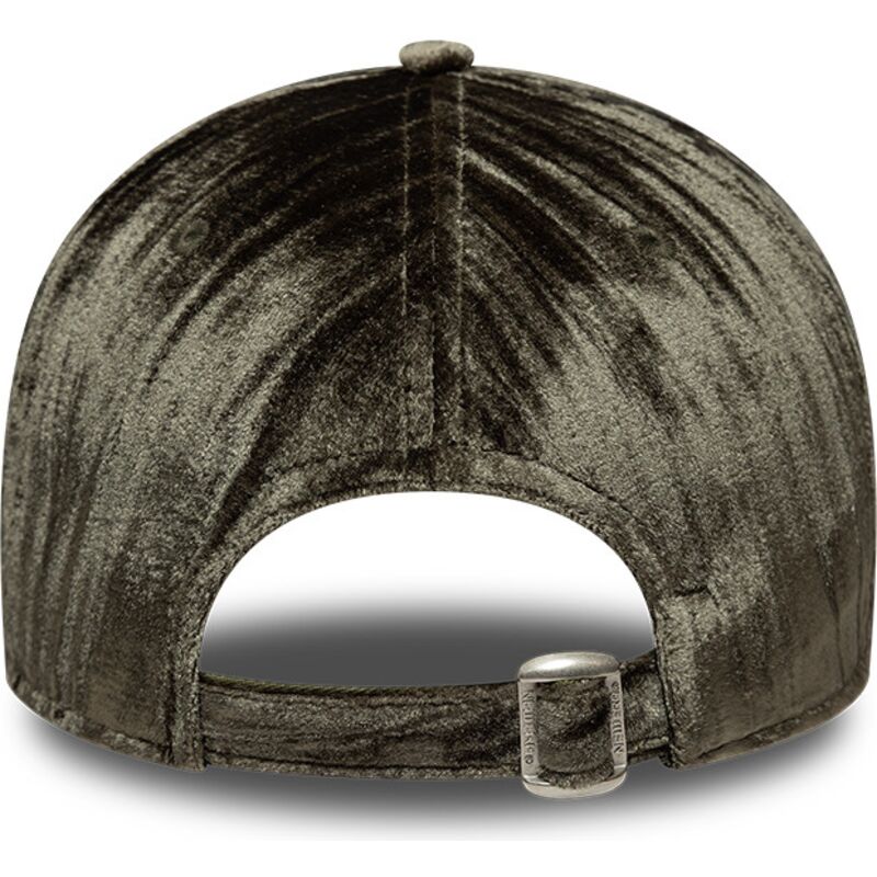 kepsar-bojd-gron-justerbart-band-9twenty-velour-fran-new-york-yankees-mlb-av-new-era