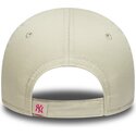 kepsar-bojd-beige-justerbart-band-for-barn-rosa-9forty-dino-icon-fran-new-york-yankees-mlb-av-new-era