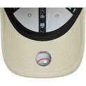 kepsar-bojd-beige-justerbart-band-for-barn-rosa-9forty-dino-icon-fran-new-york-yankees-mlb-av-new-era