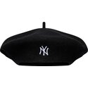 baskrar-svart-wool-script-fran-new-york-yankees-mlb-av-new-era