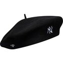 baskrar-svart-wool-script-fran-new-york-yankees-mlb-av-new-era