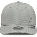kepsar-bojd-gra-snapback-9seventy-stretch-snap-mesh-flawless-fran-new-york-yankees-mlb-av-new-era
