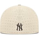 kepsar-platt-beige-justerad-dri-fit-true-structured-aero-bill-fran-new-york-yankees-mlb-av-nike