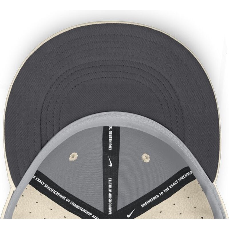 kepsar-platt-beige-justerad-dri-fit-true-structured-aero-bill-fran-new-york-yankees-mlb-av-nike kepsar-platt-beige-justerad-dri-fit-true-structured-aero-bill-fran-new-york-yankees-mlb-av-nike