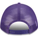 kepsar-bojd-violett-snapback-9forty-m-crown-a-frame-all-over-fran-los-angeles-lakers-nba-av-new-era