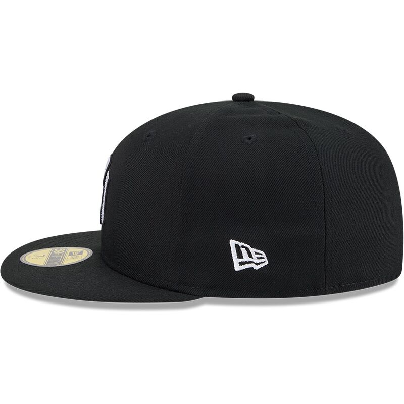 kepsar-platt-svart-justerad-59fifty-rhinestone-badge-fran-new-york-yankees-mlb-av-new-era