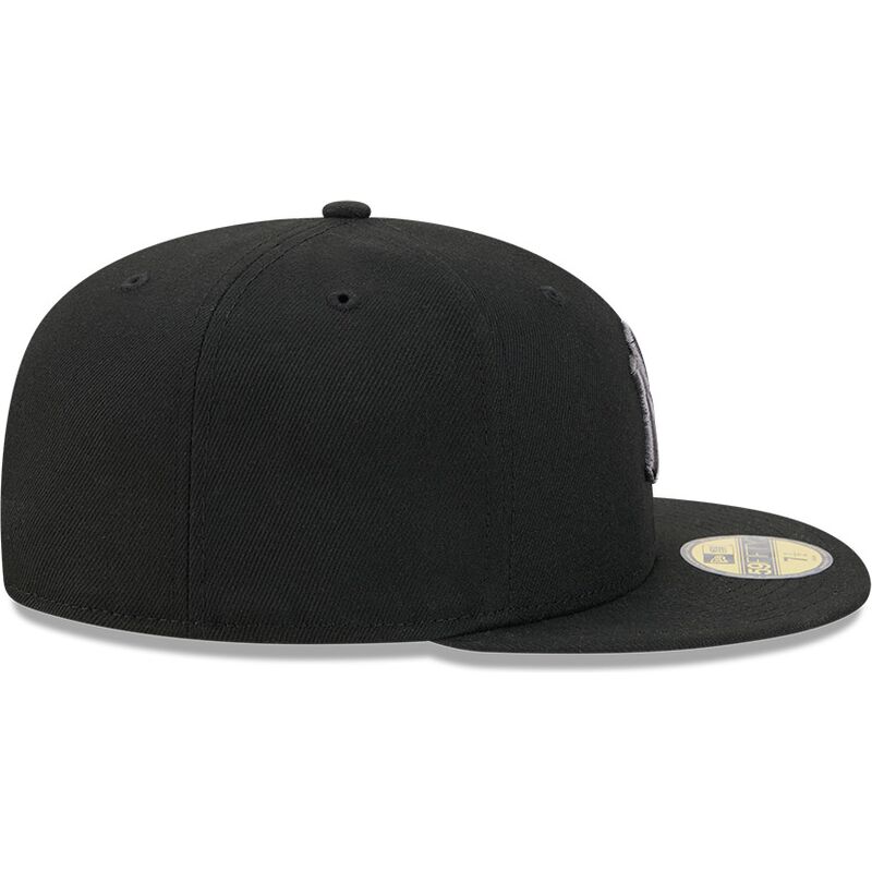 kepsar-platt-svart-justerad-59fifty-side-script-fran-new-york-yankees-mlb-av-new-era