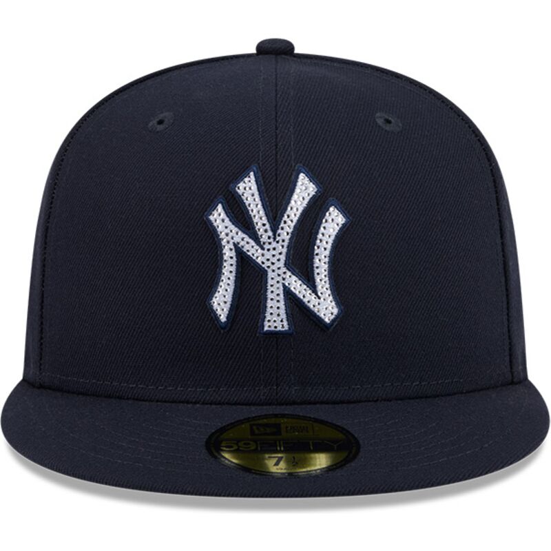 kepsar-platt-marinbla-justerad-59fifty-rhinestone-badge-fran-new-york-yankees-mlb-av-new-era