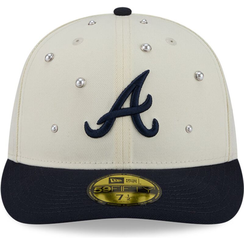 kepsar-bojd-beige-justerad-59fifty-beads-na-lifestyle-f1-fran-atlanta-braves-mlb-av-new-era kepsar-bojd-beige-justerad-59fifty-beads-na-lifestyle-f1-fran-atlanta-braves-mlb-av-new-era