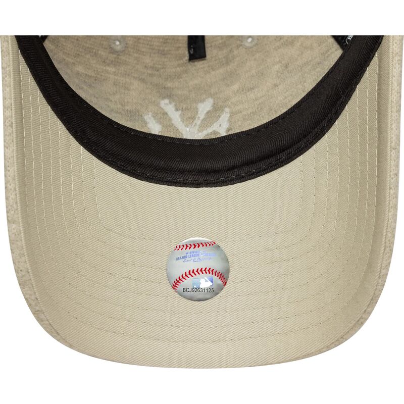 kepsar-bojd-beige-justerbart-band-9twenty-a-frame-melton-luxe-fran-new-york-yankees-mlb-av-new-era