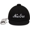 tillbehor-svart-llavero-mini-cap-chain-av-new-era