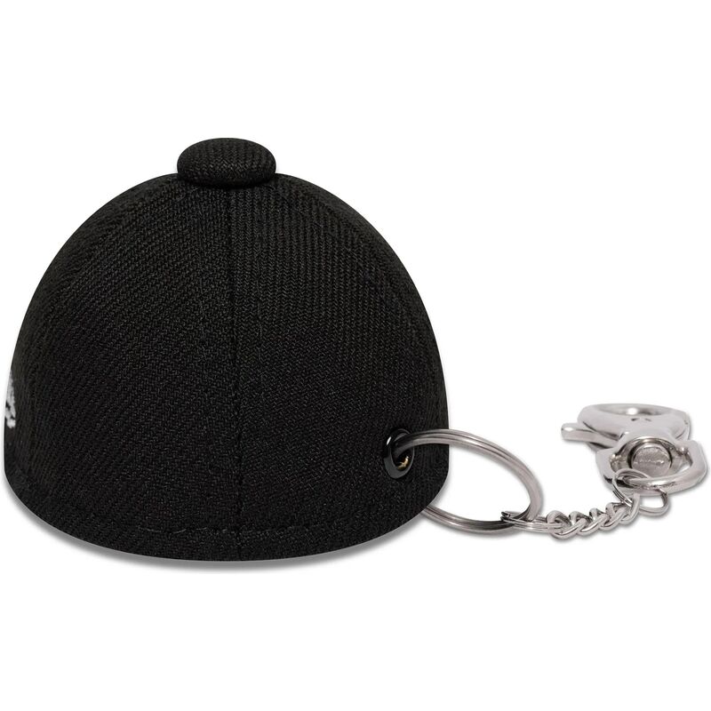tillbehor-svart-llavero-mini-cap-keychain-av-new-era tillbehor-svart-llavero-mini-cap-keychain-av-new-era