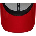 kepsar-bojd-beige-justerbart-band-9forty-contrast-fran-manchester-united-football-club-premier-league-av-new-era