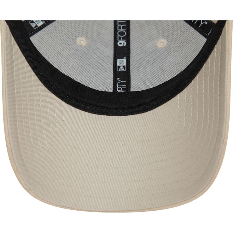 kepsar-bojd-beige-justerbart-band-9forty-baby-cord-fran-stade-toulousain-top-14-av-new-era kepsar-bojd-beige-justerbart-band-9forty-baby-cord-fran-stade-toulousain-top-14-av-new-era