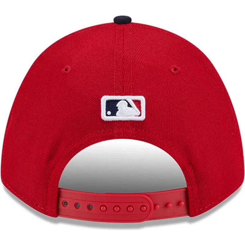 kepsar-bojd-rod-snapback-9forty-m-crown-player-replica-fran-cleveland-guardians-mlb-av-new-era