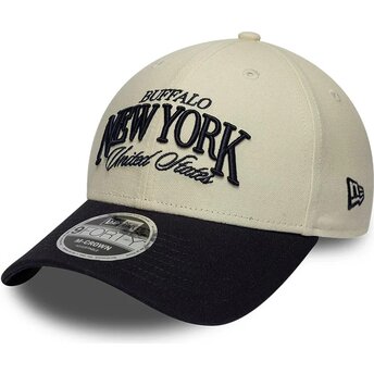 Kepsar böjd beige justerbart band 9FORTY M-Crown Wordmark från Buffalo New York av New Era