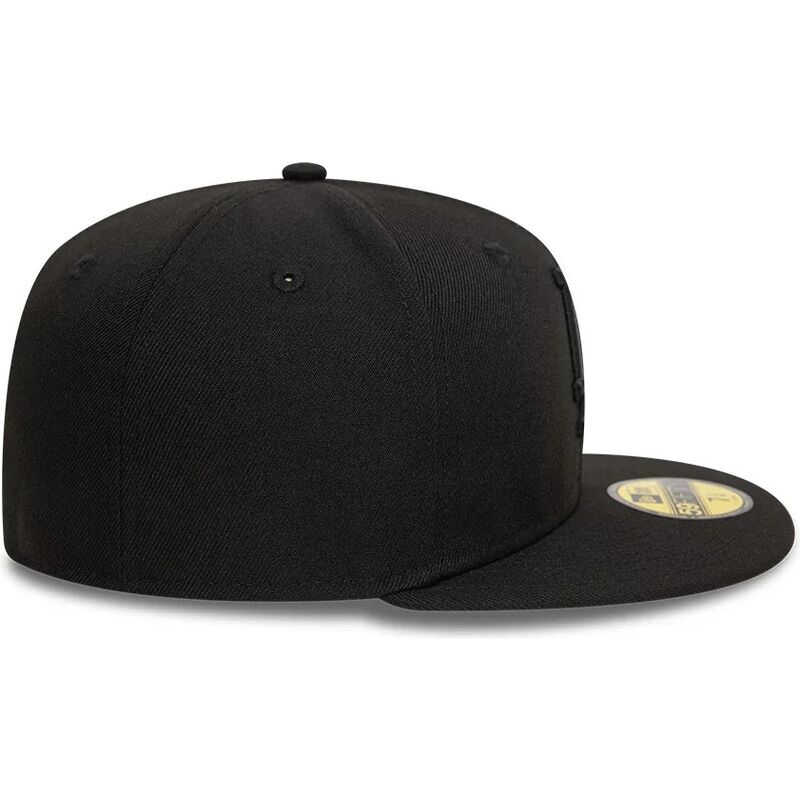 svart-platt-keps-med-svart-logo-59fifty-league-essential-fran-los-angeles-dodgers-mlb-av-new-era