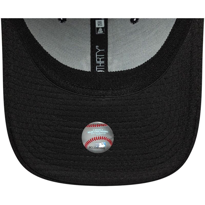 kepsar-bojd-svart-justerad-39thirty-stretch-mesh-fran-new-york-yankees-mlb-av-new-era