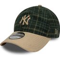 kepsar-bojd-gron-justerbart-band-9twenty-mix-check-fran-new-york-yankees-mlb-av-new-era