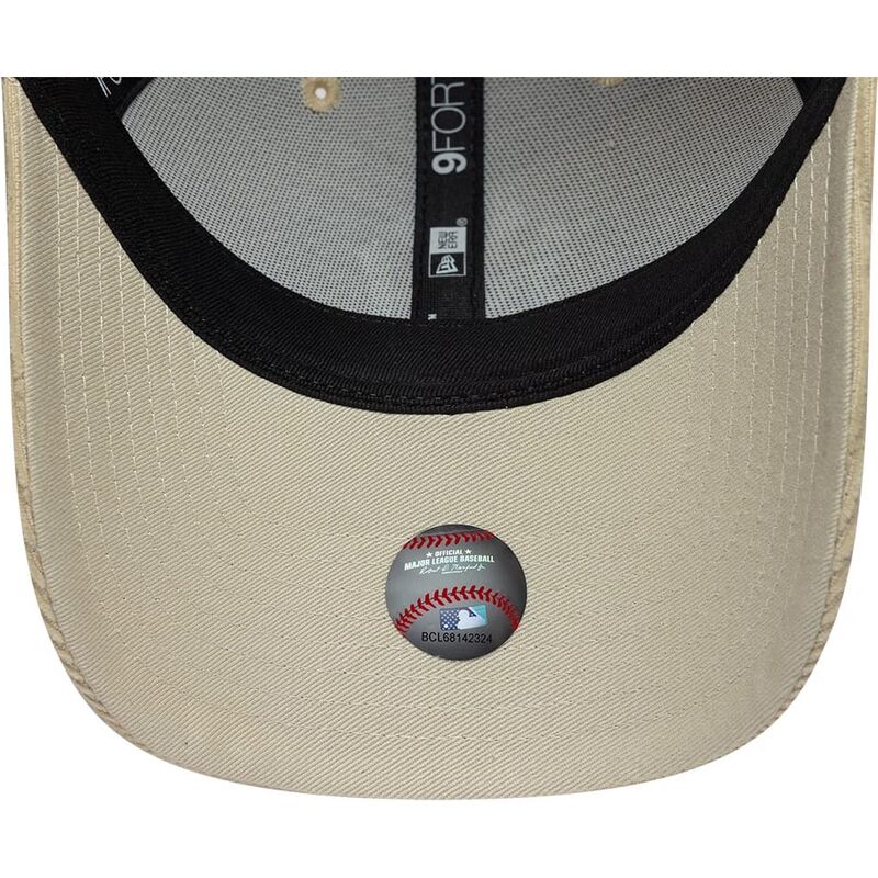 kepsar-bojd-beige-snapback-9forty-entry-cord-fran-new-york-yankees-mlb-av-new-era