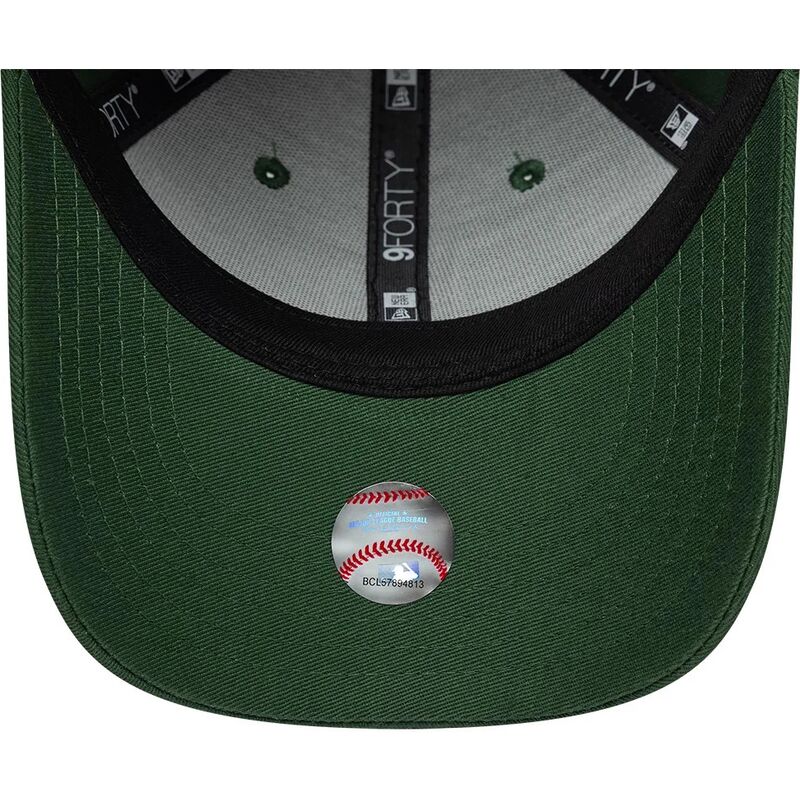 kepsar-bojd-gron-justerbart-band-for-barn-9forty-league-essential-fran-los-angeles-dodgers-mlb-av-new-era