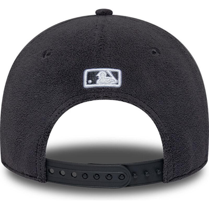 kepsar-bojd-gra-snapback-9forty-m-crown-fleece-fran-los-angeles-dodgers-mlb-av-new-era