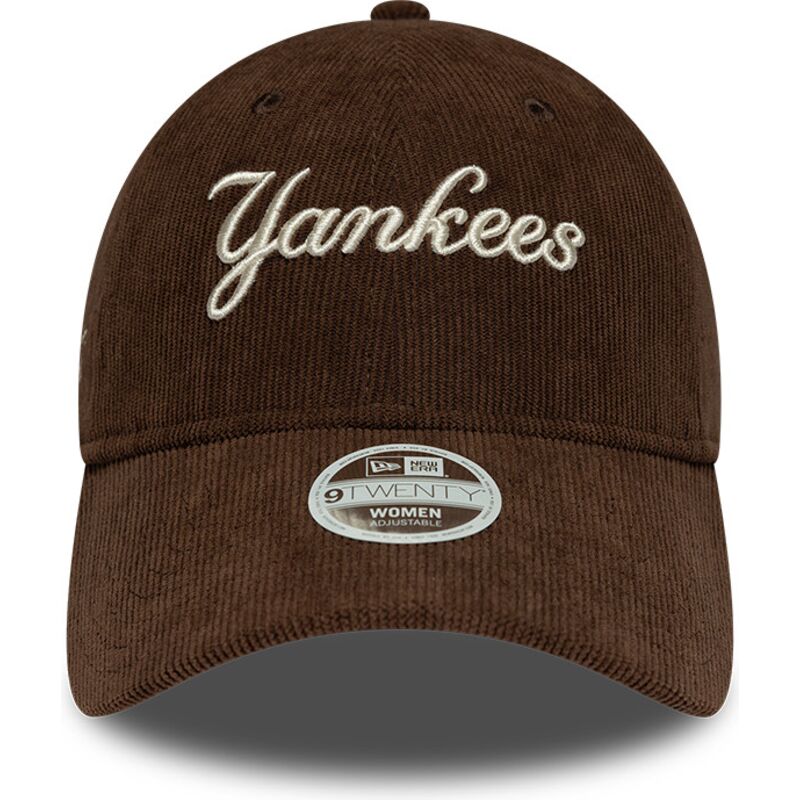 kepsar-bojd-brun-justerbart-band-9twenty-cord-script-fran-new-york-yankees-mlb-av-new-era kepsar-bojd-brun-justerbart-band-9twenty-cord-script-fran-new-york-yankees-mlb-av-new-era
