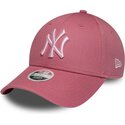 kepsar-bojd-rosa-justerbart-band-9forty-league-essential-cas-fran-new-york-yankees-mlb-av-new-era