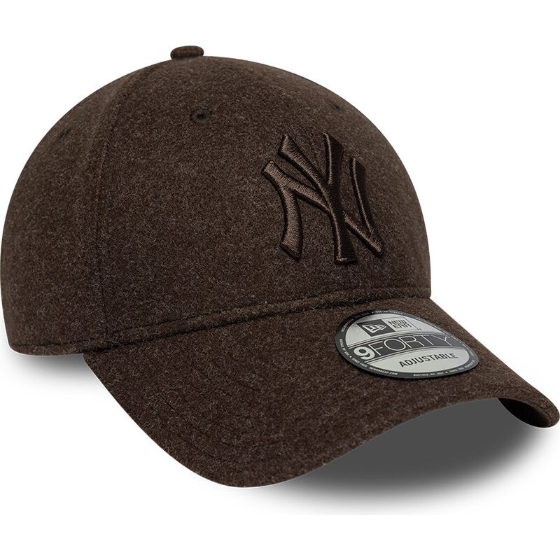 kepsar-bojd-brun-snapback-9forty-winter-fran-new-york-yankees-mlb-av-new-era