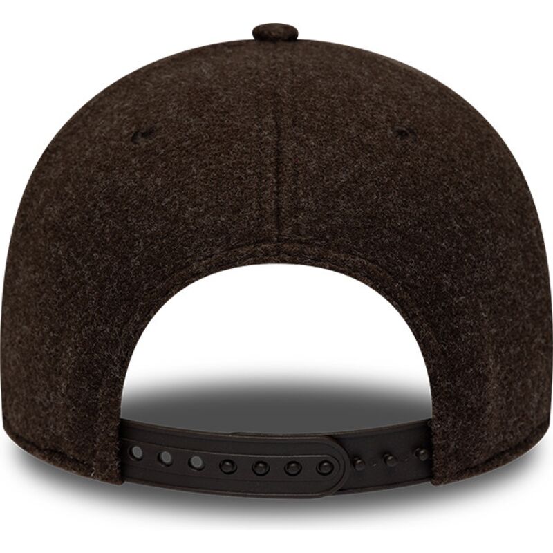 kepsar-bojd-brun-snapback-9forty-winter-fran-new-york-yankees-mlb-av-new-era