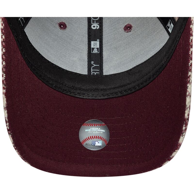 kepsar-bojd-rod-justerbart-band-9forty-m-crown-houndstooth-fran-new-york-yankees-mlb-av-new-era