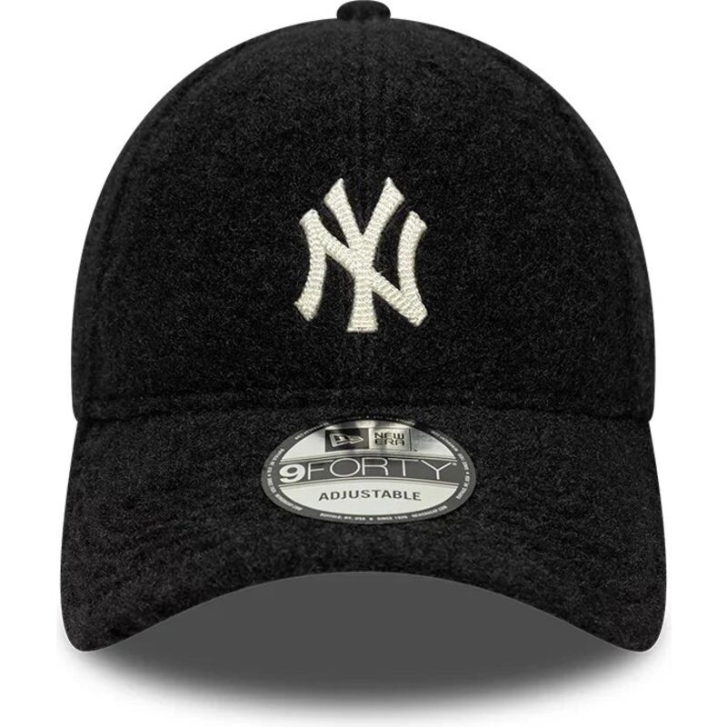 kepsar-bojd-svart-snapback-9forty-winter-borg-fran-new-york-yankees-mlb-av-new-era