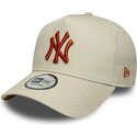 kepsar-bojd-beige-snapback-e-frame-league-essential-fran-new-york-yankees-mlb-av-new-era
