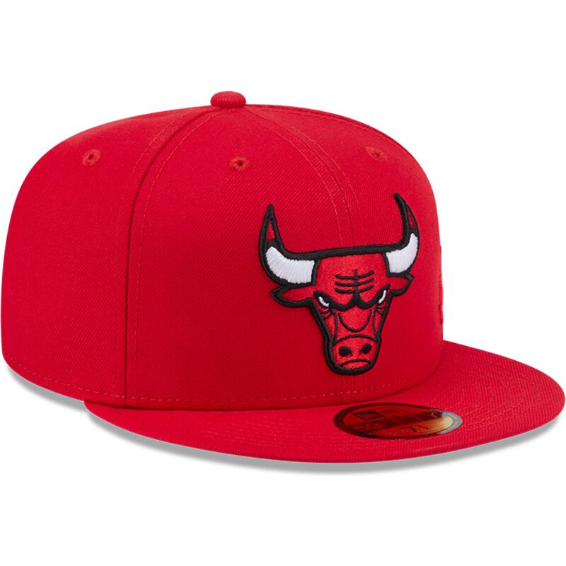kepsar-platt-rod-justerad-59fifty-side-script-fran-chicago-bulls-nba-av-new-era