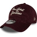 kepsar-bojd-rod-justerbart-band-9twenty-a-frame-cord-script-fran-new-york-yankees-mlb-av-new-era