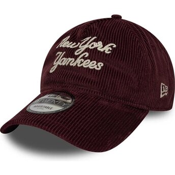 Kepsar böjd röd justerbart band 9TWENTY A Frame Cord Script från New York Yankees MLB av New Era