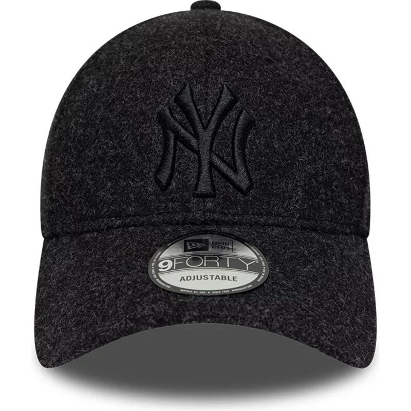 kepsar-bojd-svart-justerbart-band-9forty-winter-fran-new-york-yankees-mlb-av-new-era