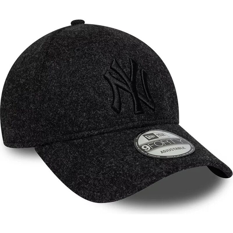 kepsar-bojd-svart-justerbart-band-9forty-winter-fran-new-york-yankees-mlb-av-new-era