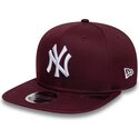 kepsar-platt-rod-snapback-9fifty-original-fit-league-essential-fran-new-york-yankees-mlb-av-new-era