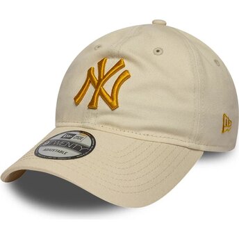 Kepsar böjd beige justerbart band dorado 9TWENTY League Essential från New York Yankees MLB av New Era