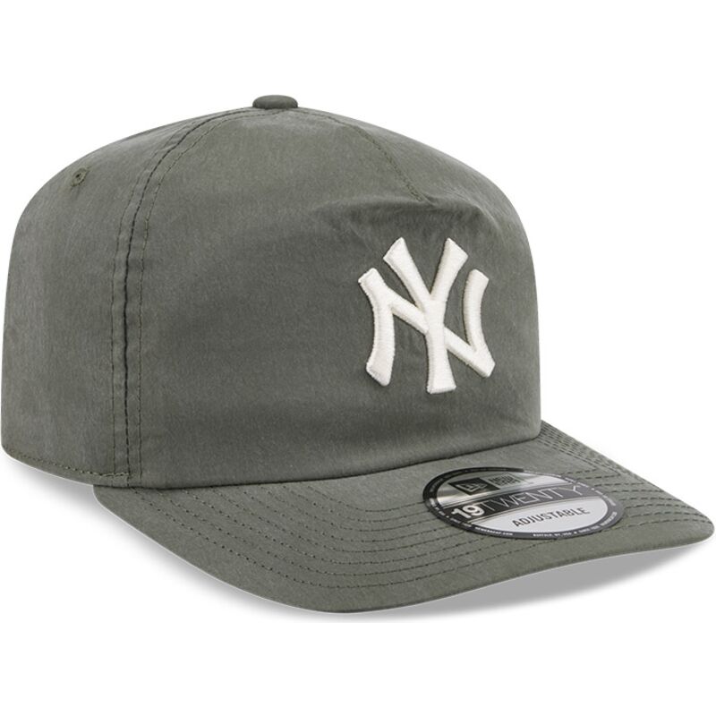 kepsar-bojd-gron-snapback-19twenty-precurved-fran-new-york-yankees-mlb-av-new-era