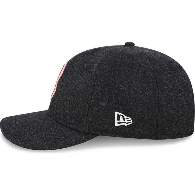 kepsar-bojd-svart-justerbart-band-9fifty-retro-crown-precurved-fran-boston-red-sox-mlb-av-new-era kepsar-bojd-svart-justerbart-band-9fifty-retro-crown-precurved-fran-boston-red-sox-mlb-av-new-era