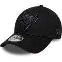 kepsar-bojd-svart-justerbart-band-9forty-team-outline-fran-chicago-bulls-nba-av-new-era