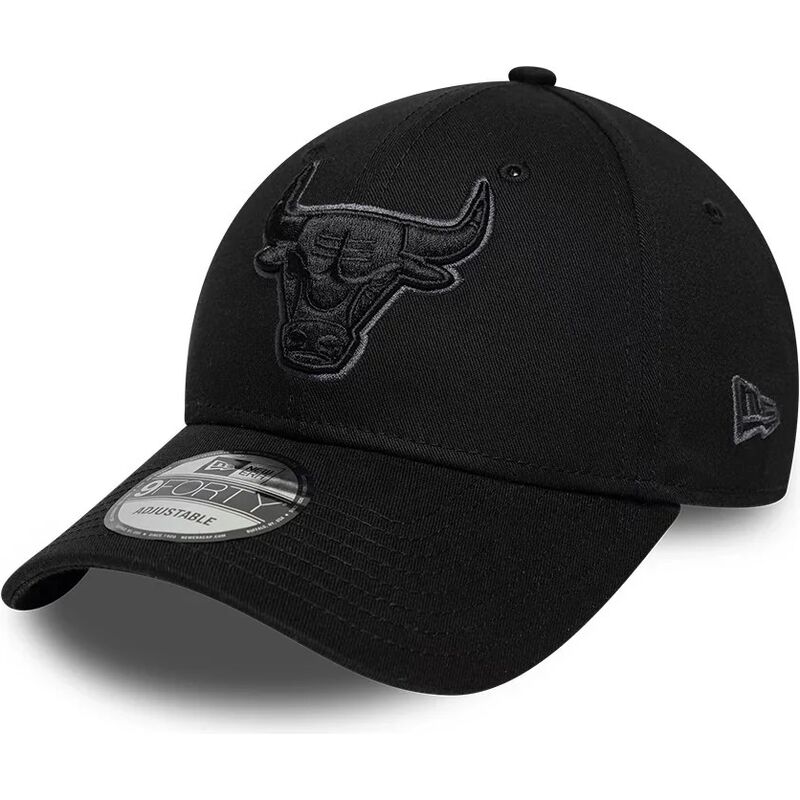 kepsar-bojd-svart-justerbart-band-9forty-team-outline-fran-chicago-bulls-nba-av-new-era