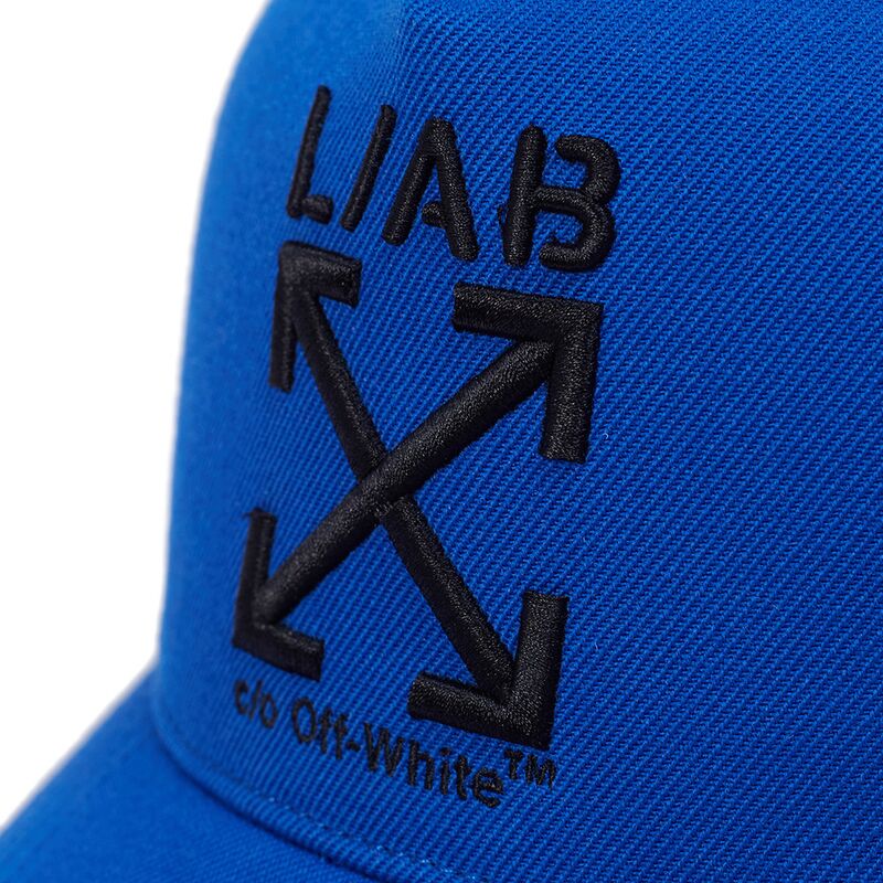 kepsar-bojd-bla-snapback-clamp-arrows-av-l-ab-c-o-off-white kepsar-bojd-bla-snapback-clamp-arrows-av-l-ab-c-o-off-white